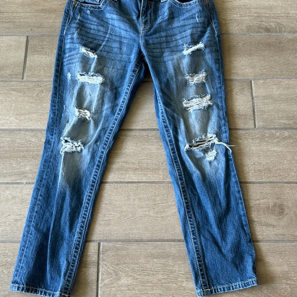 Miss Me Boyfriend Ankle Distressed Jeans Size: 28 - Picture 3 of 7